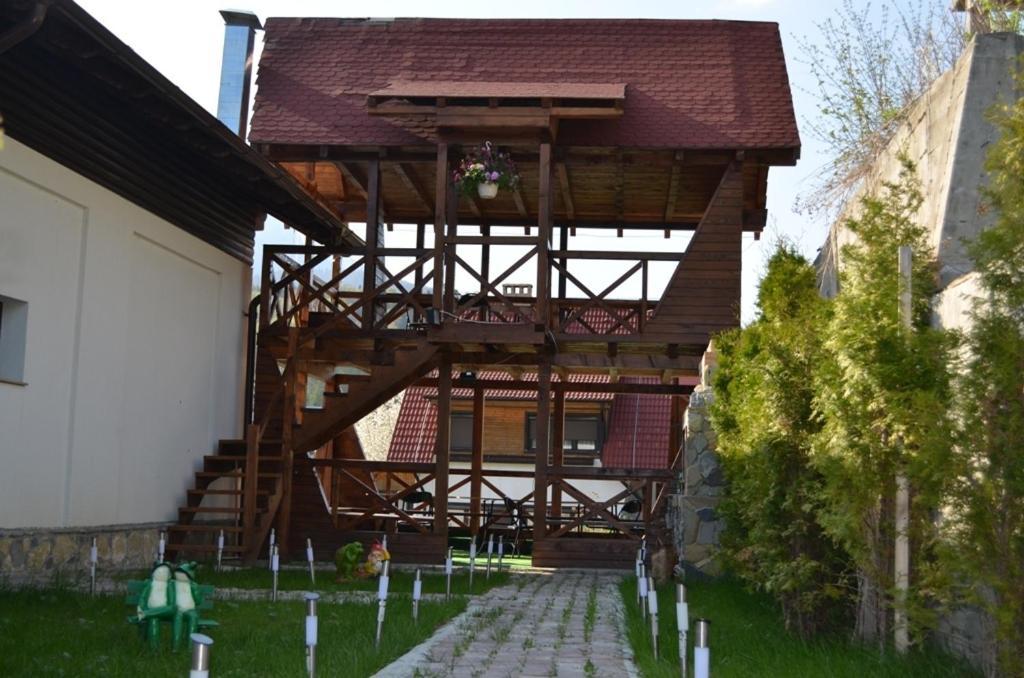 Magic Club Hotel Buşteni Exterior foto